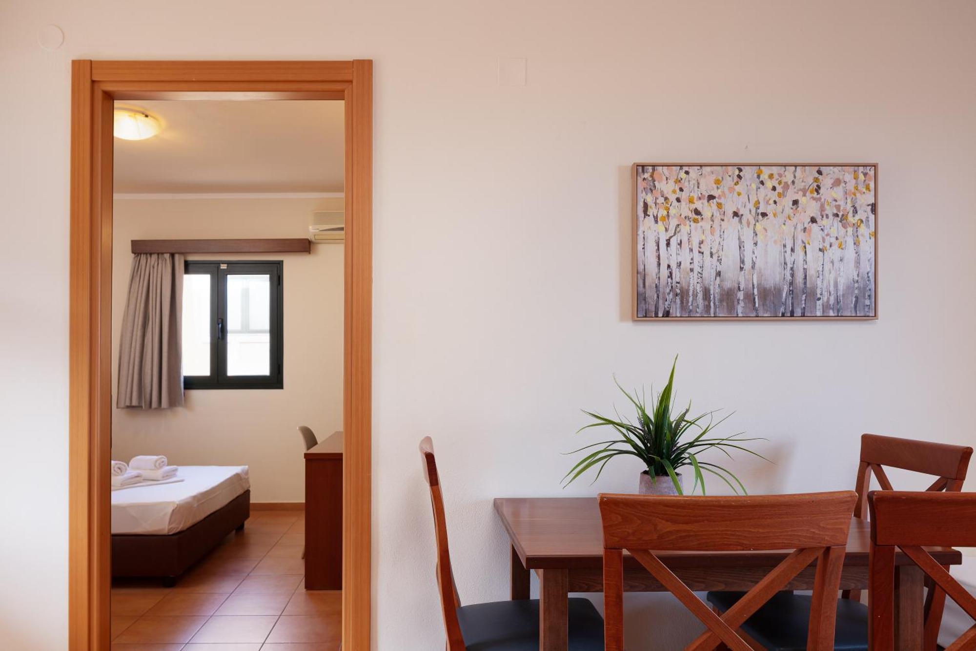 Dia Apartments Hersonissos  Eksteriør billede